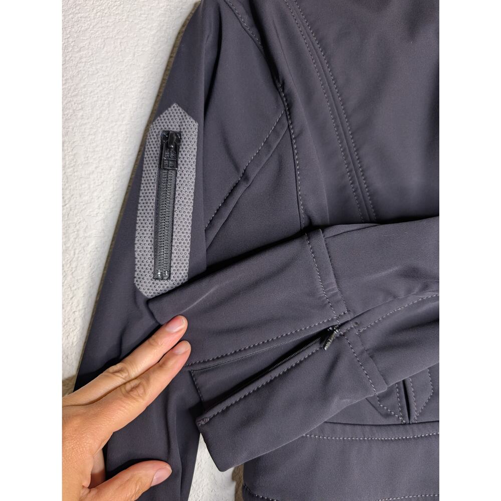 Athleta Contender Softshell Trench Commuter Jacket Black XS Travel Athleisure - Picture 3 of 5